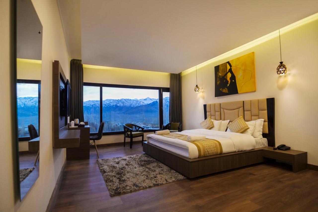 Hotel Sia Residency Leh Bagian luar foto