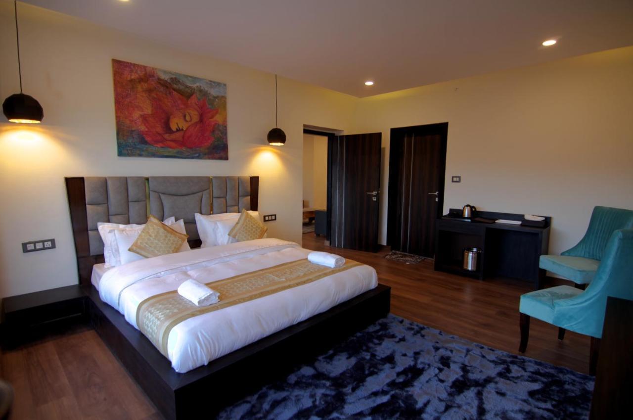 Hotel Sia Residency Leh Bagian luar foto